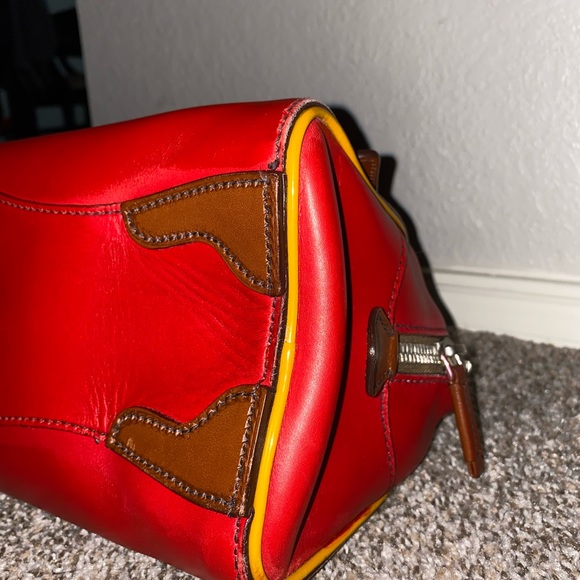 prada shoulder bag authentic - Picture 4 of 16